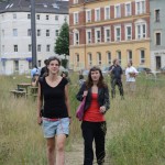 Sarah und Ellen im Park 