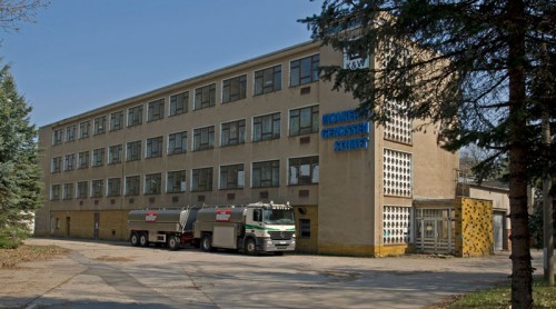 Flaschenmilchproduktionshalle vor Abbruch