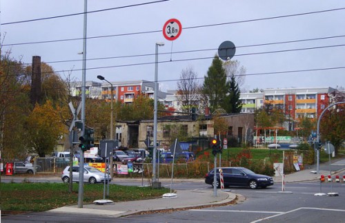 Betriebsreste auf Standort vor Abbruch