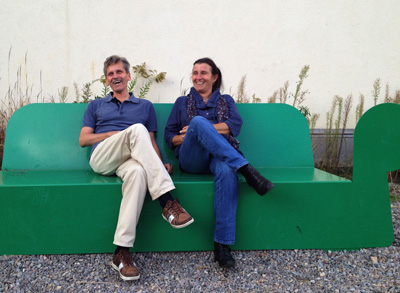 Grüne Sofa, Außenanlagen i.d. Peterstraße in Chemnitz, Angelika Scheuerl